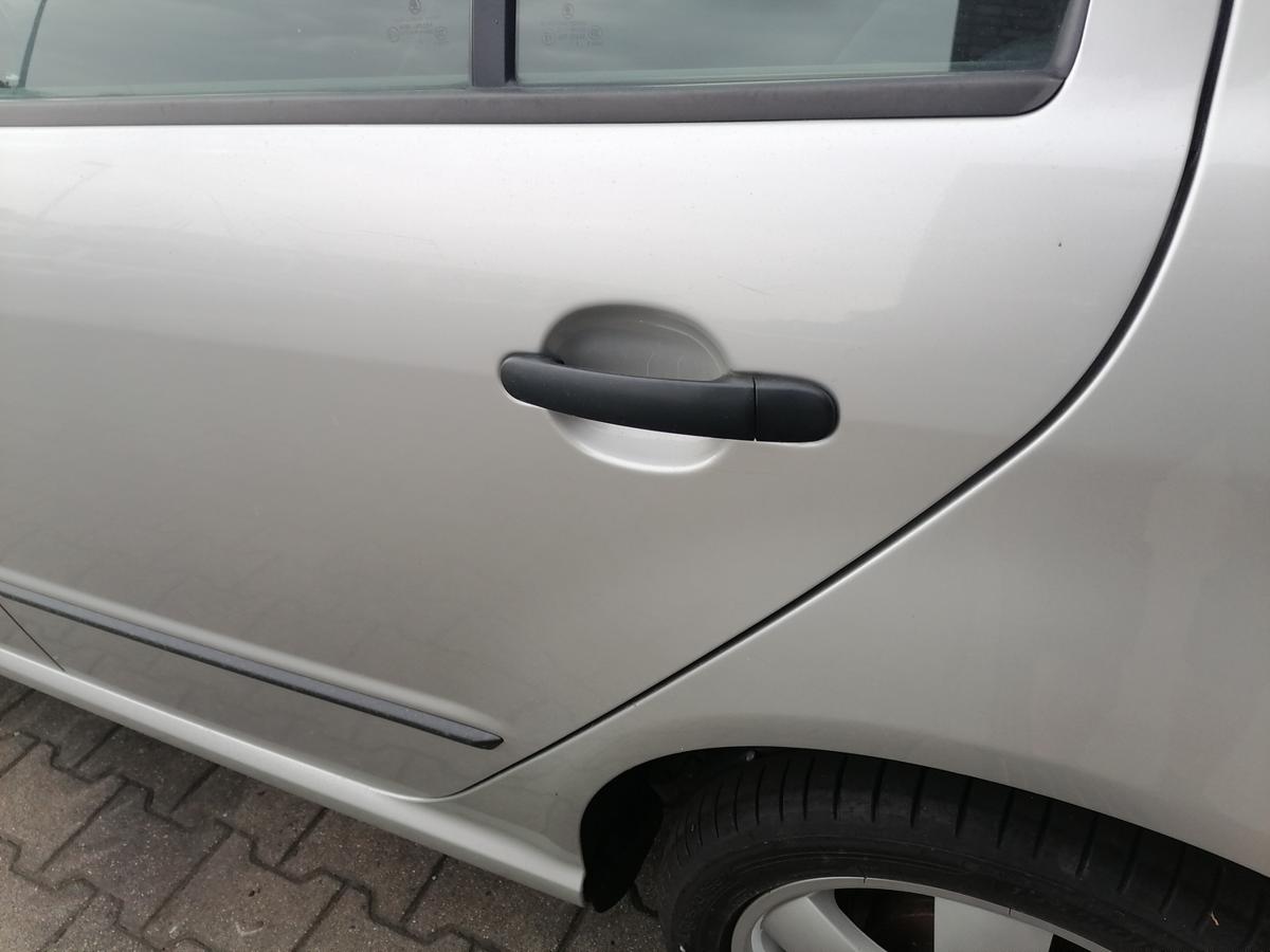Skoda Fabia 6Y original T&uuml;r hinten links Diamantsilber 9102 Flie&szlig;heck Bj.2006